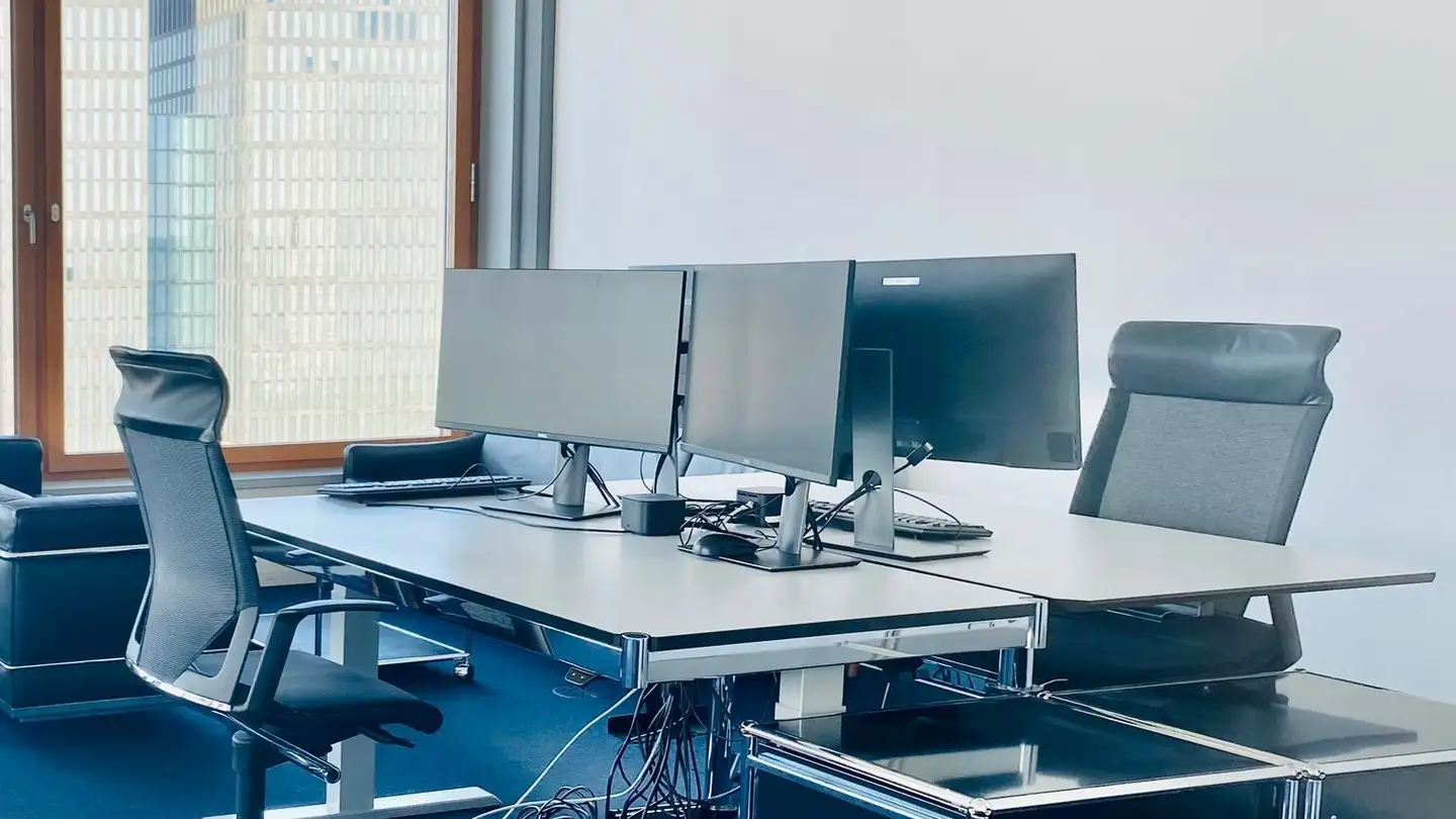 Bureau à louer - Hagenholzstrasse 56, 8050 Zürich