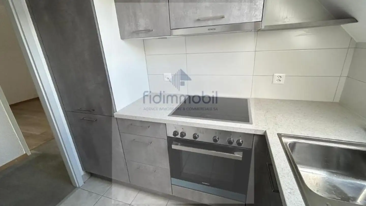 Appartement à louer - Rue Des Curtils 8, 2074 Marin-Epagnier - Photo 2