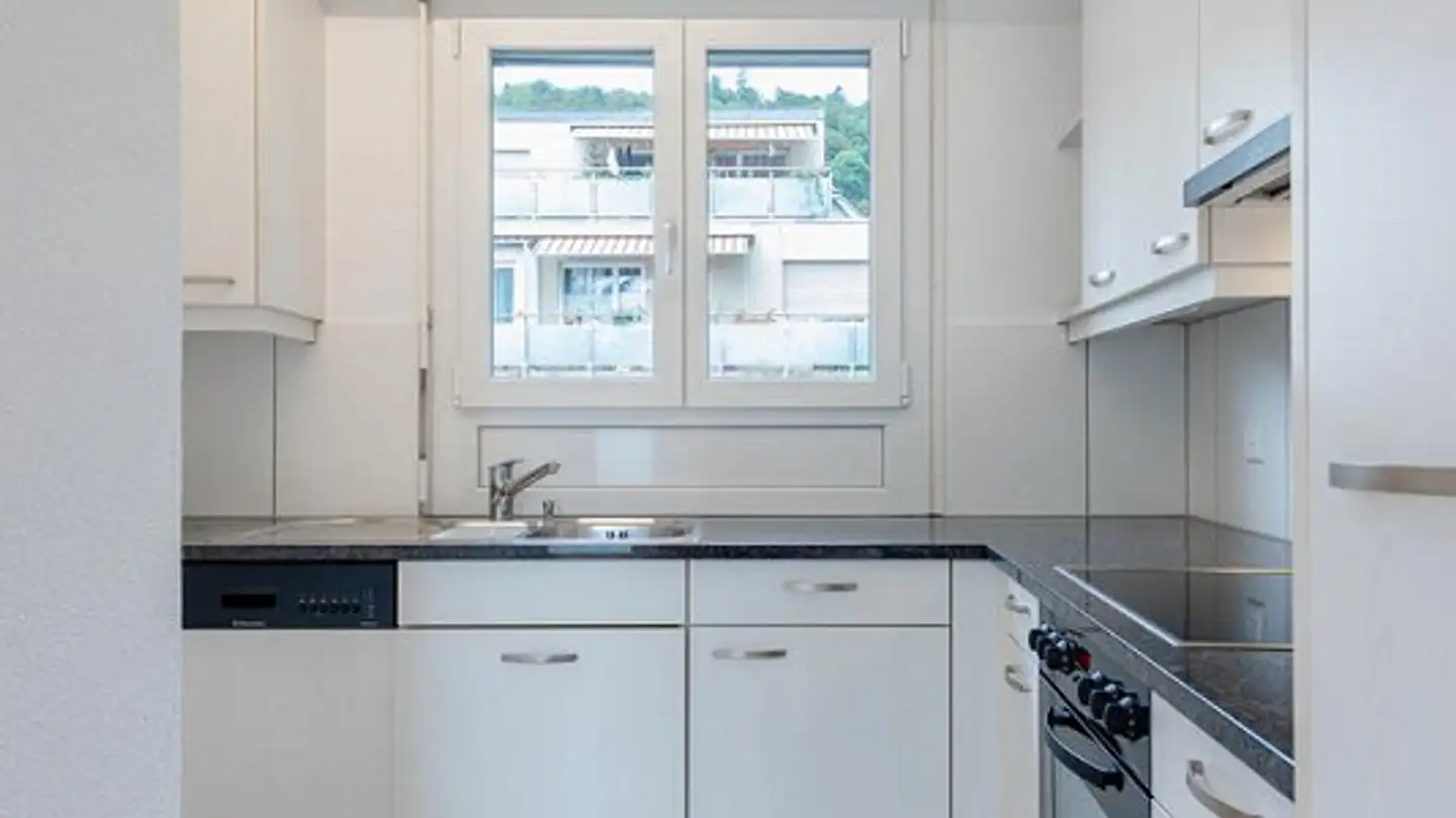 Penthouse for rent - Chemin De La Pierre-Grise / Grausteinweg 35, 2502 Biel/Bienne - Photo 2
