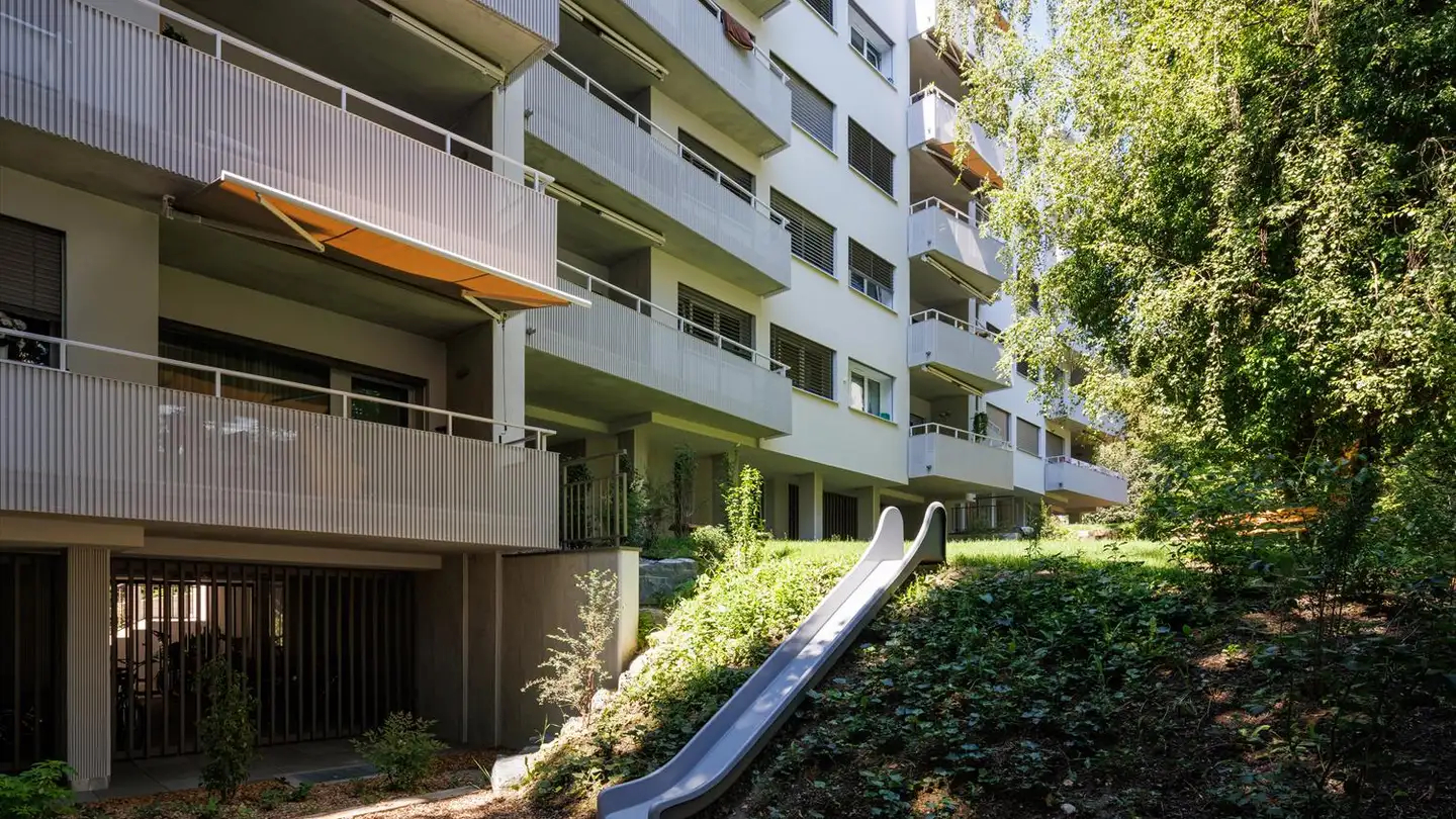 Underground parking space for rent - 1260 Nyon - Photo 2