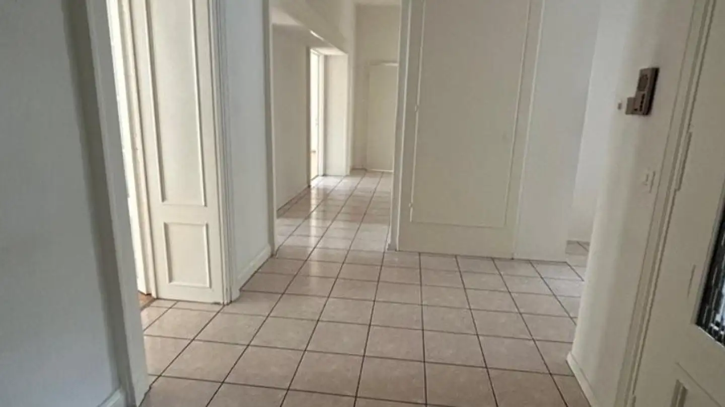 Appartamento in affitto - Rue des Billodes 27, 2400 Le Locle - Foto 2