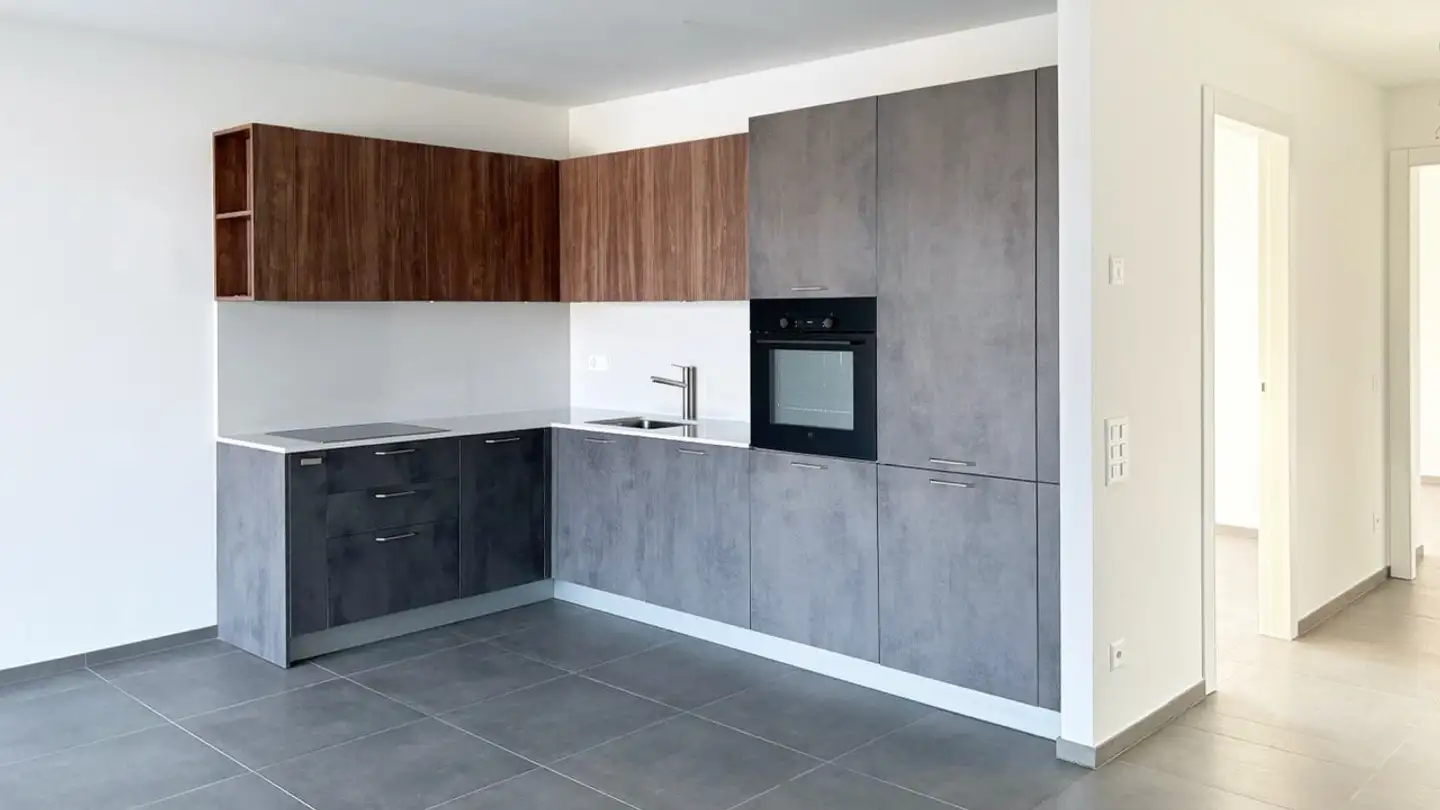 Apartment for rent - Via Cava 5, 6855 Stabio