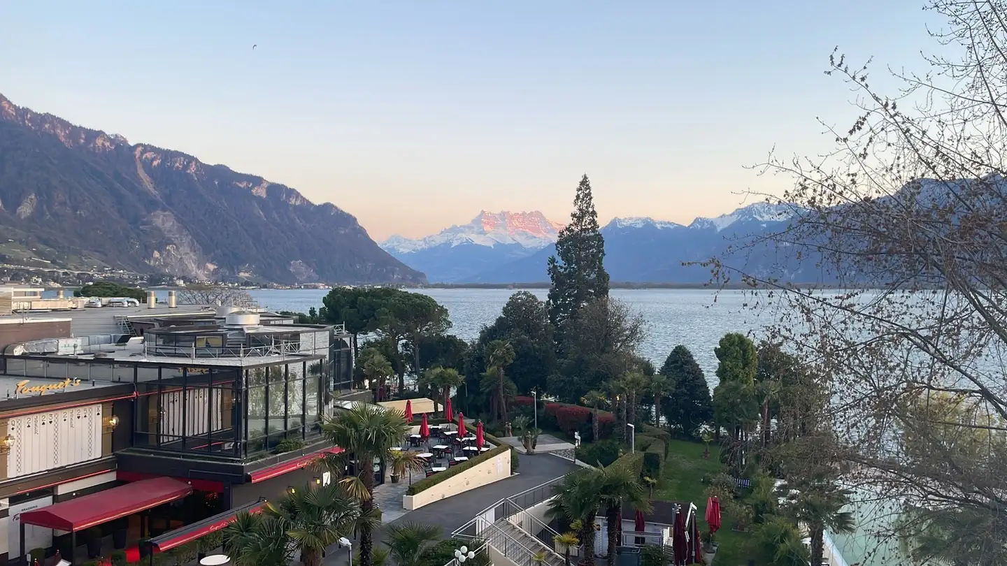Appartement à louer - Rue Du Théâtre 10, 1820 Montreux - Photo 2