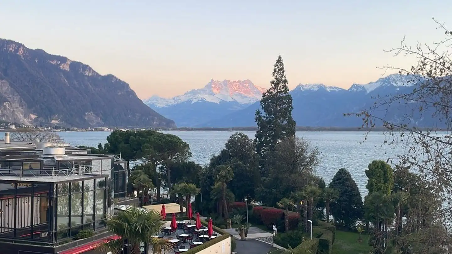 Appartement à louer - Rue Du Théâtre 10, 1820 Montreux - Photo 2