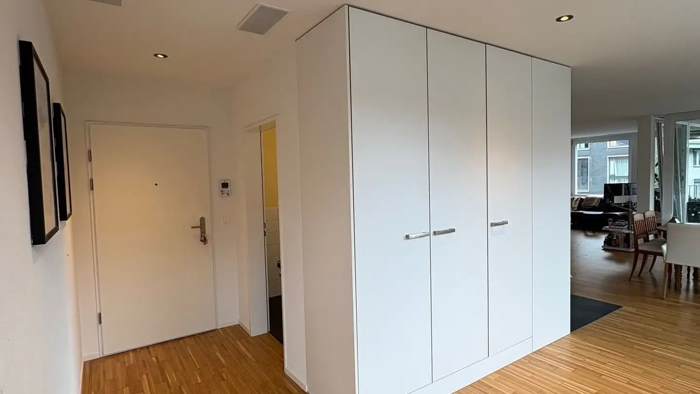 Wohnung mieten - Staffelstrasse, 8045 Zürich - Foto 3