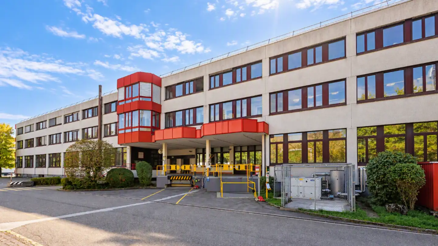 Commercial à louer - Rue du Puits-Godet 20, 2000 Neuchâtel