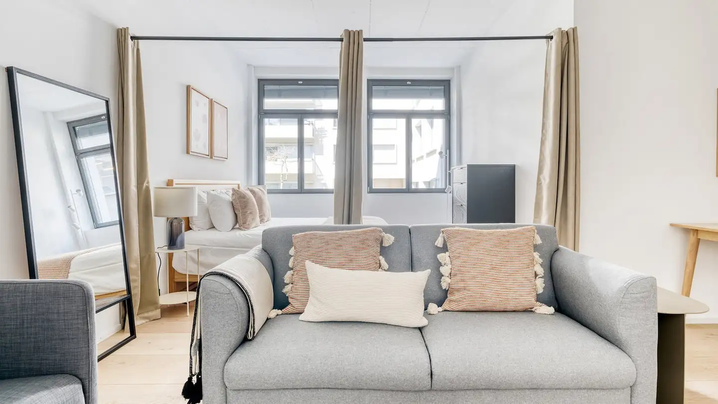 Möblierte Wohnung mieten - Badenerstrasse 595, 8048 Zürich - Foto 2