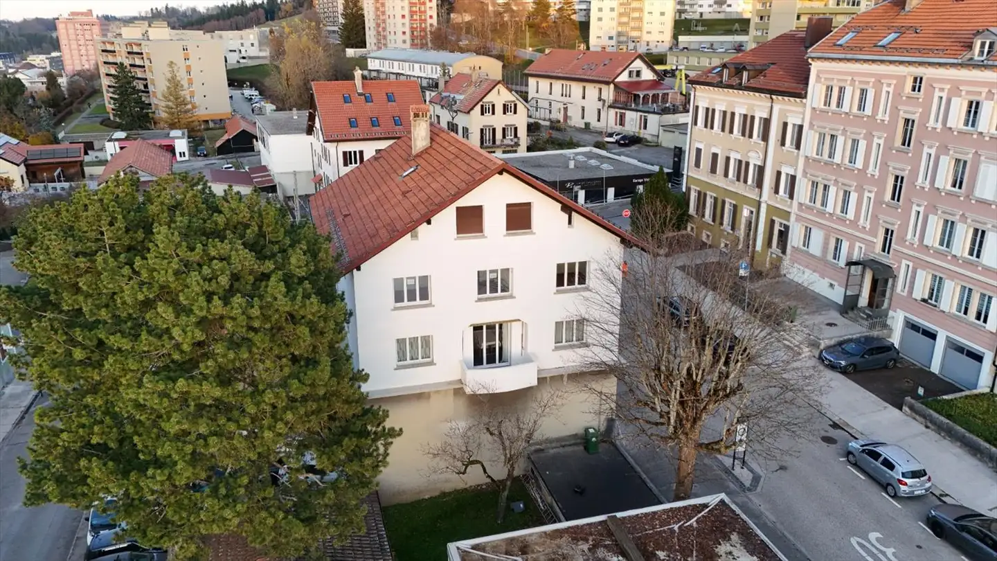 Single house for sale - Rue de l'Est 25, 2300 La Chaux-de-Fonds