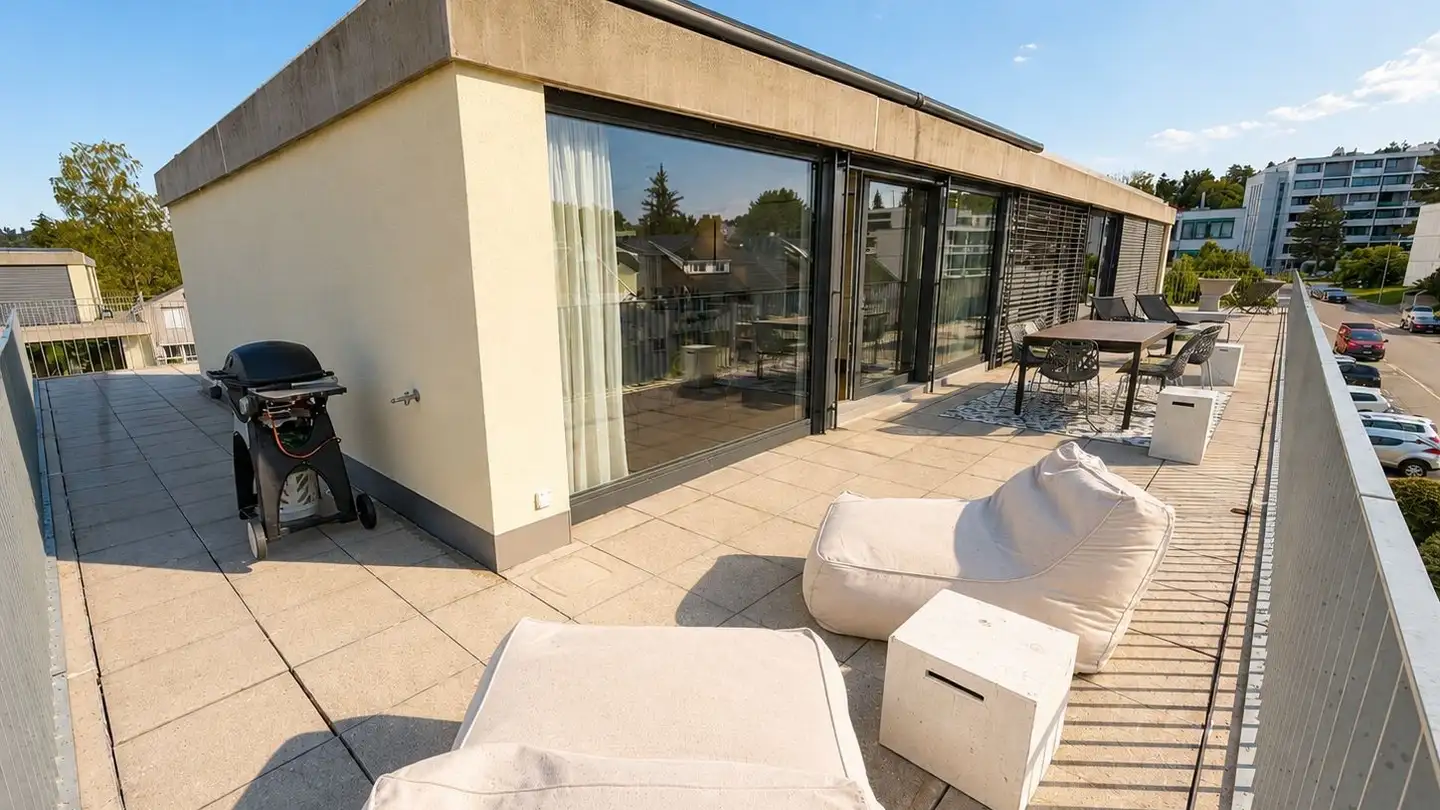 Wohnung mieten - 8125 Zollikerberg