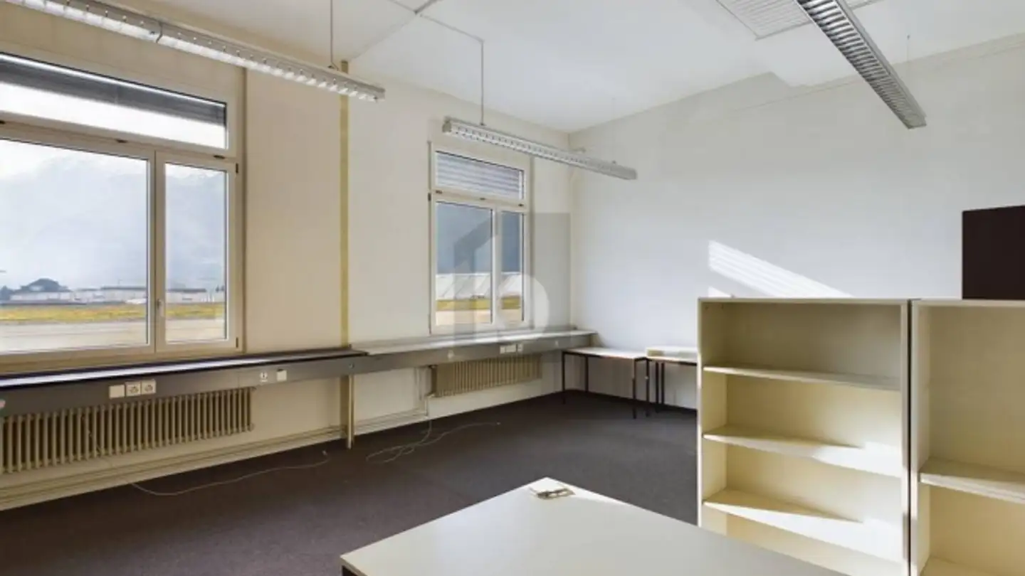 Bürofläche mieten - 6460 Altdorf UR