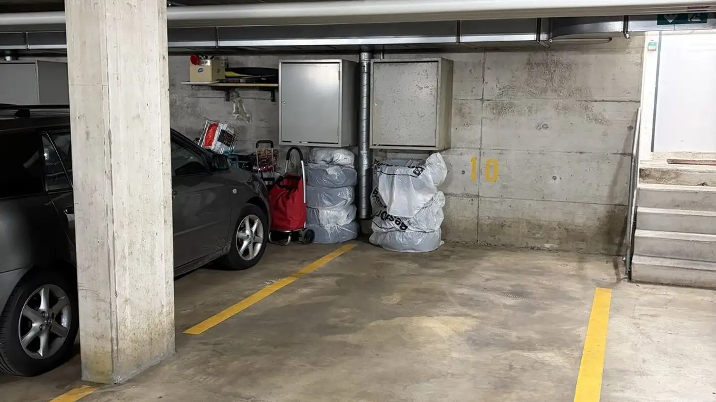 Garage singolo in affitto - Dorfstrasse 10A, 8620 Wetzikon ZH