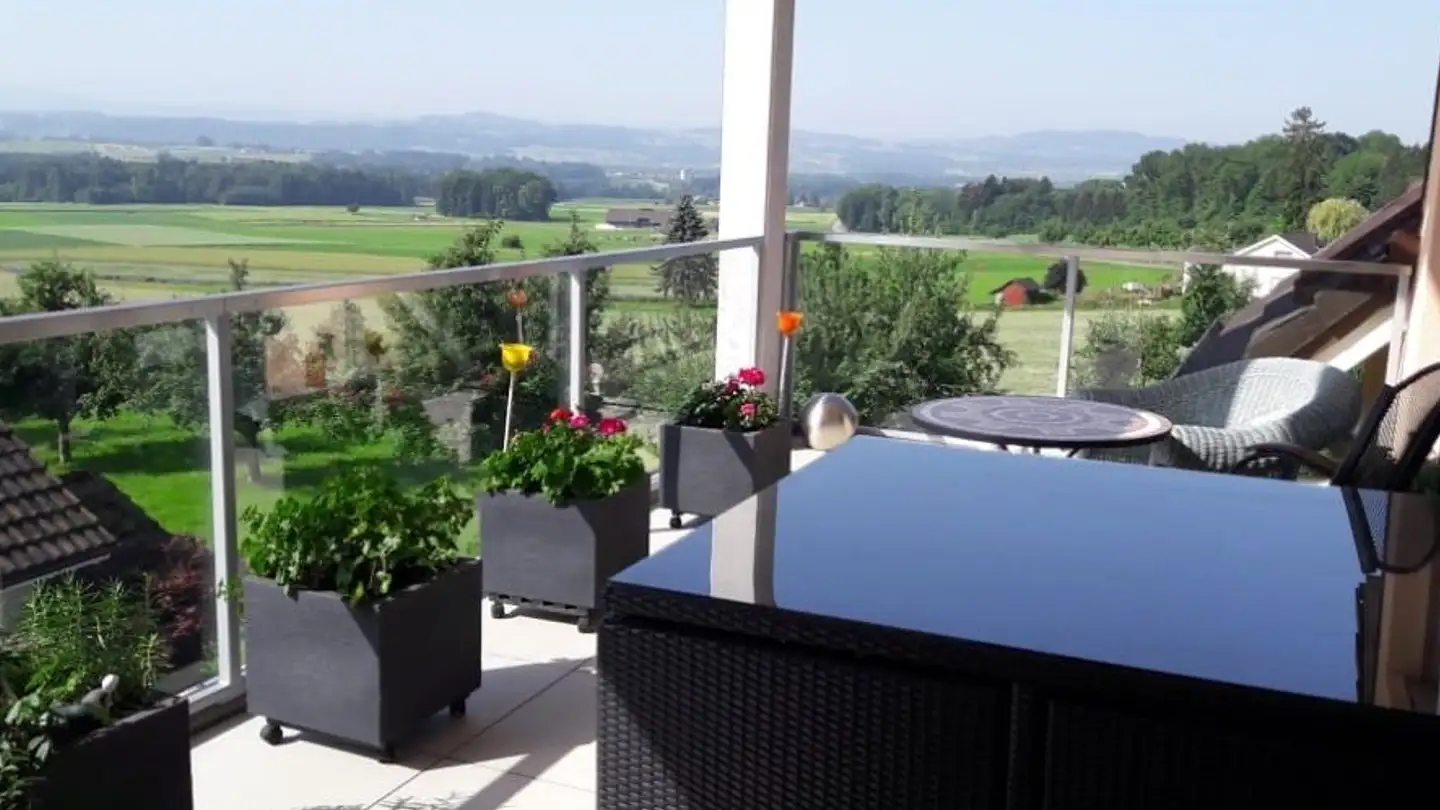 Attique à louer - Lochäckerstrasse 2d, 8585 Mattwil - Photo 2