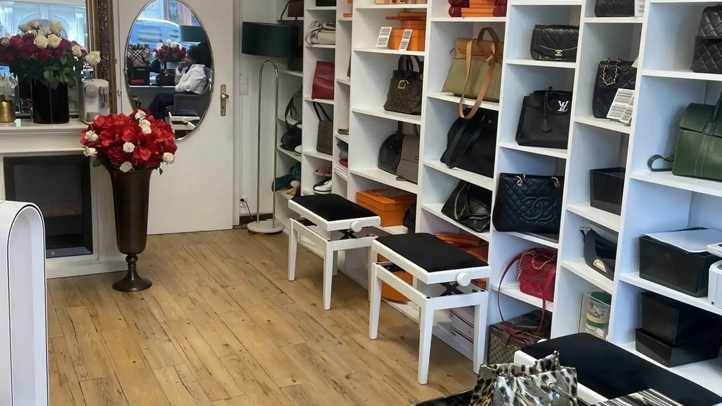 Commercial for rent - Avenue De Frontenex 32, 1207 Genève