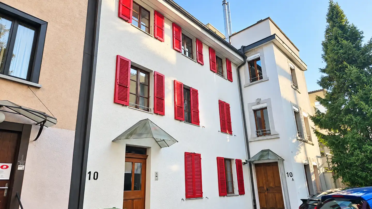 Mehrfamilienhaus kaufen - Rue Des Pianos / Pianostrasse 10, 2503 Biel/Bienne