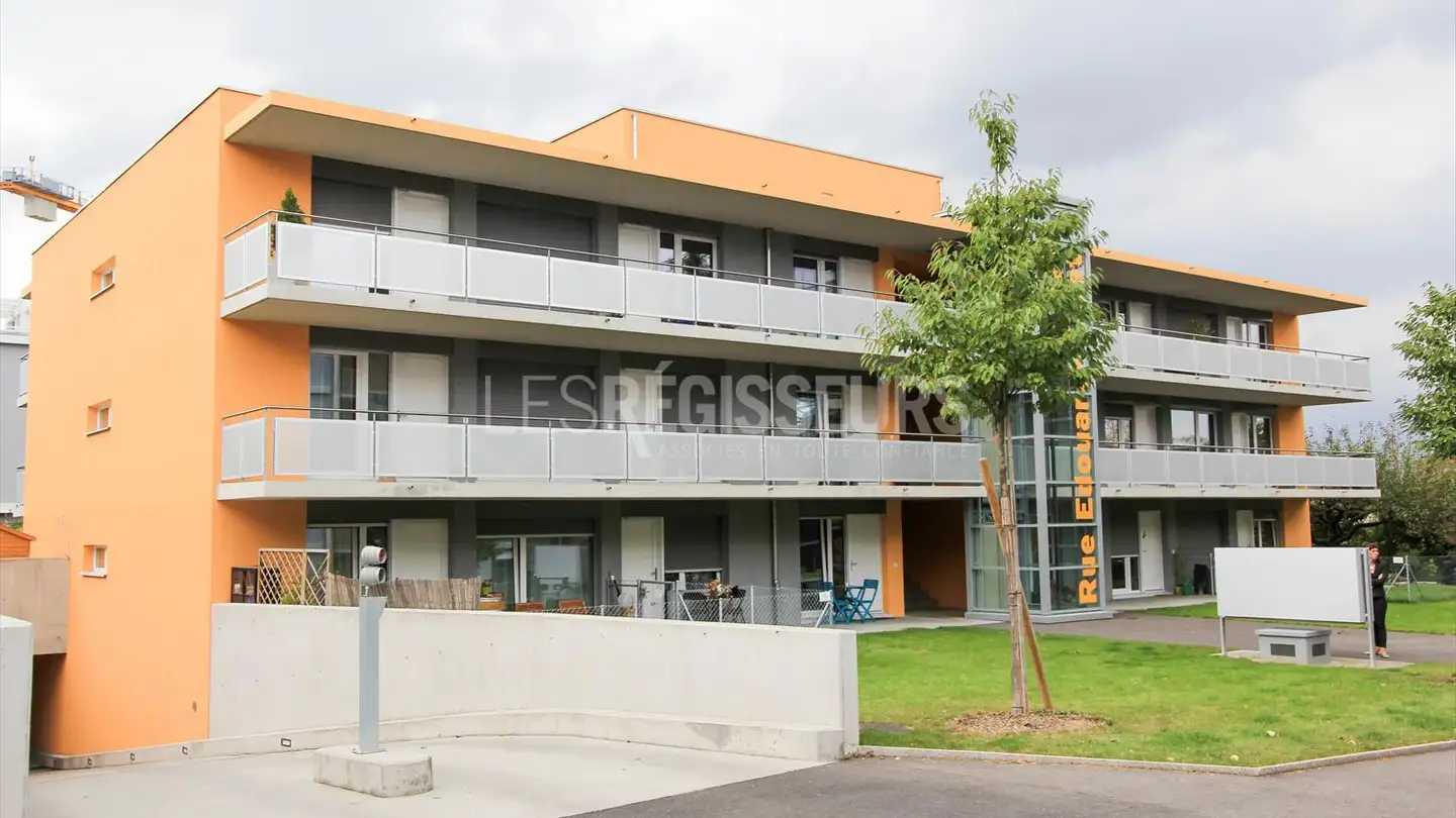 Parcheggio coperto in affitto - Rue Edouard- Vallet 6, 1232 Confignon