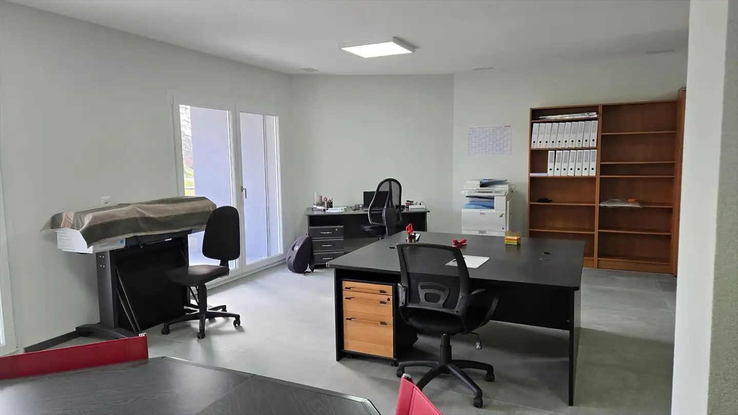 Proprietà industriale in affitto - Route De Belmont 2, 1741 Cottens FR - Photo 4