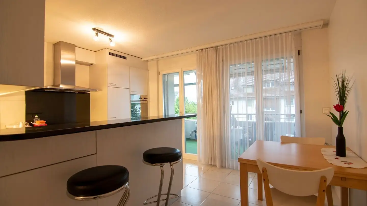 Furnished apartment for rent - Rosengartenstrasse, 8107 Buchs ZH - Photo 2