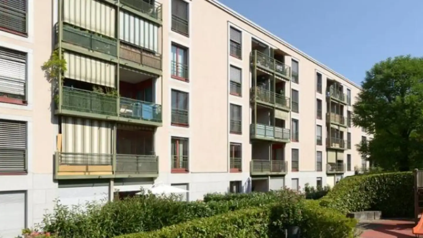 Überdachter Parkplatz mieten - Chemin Des Poteaux 5, 1213 Petit-Lancy