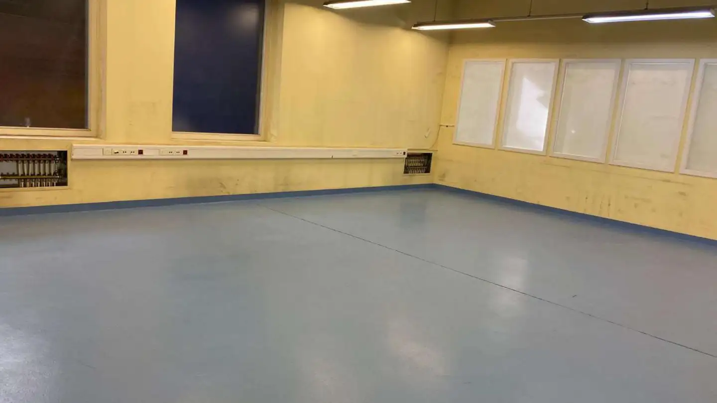 Espace de stockage à louer - Route Du Molliau 30, 1131 Tolochenaz