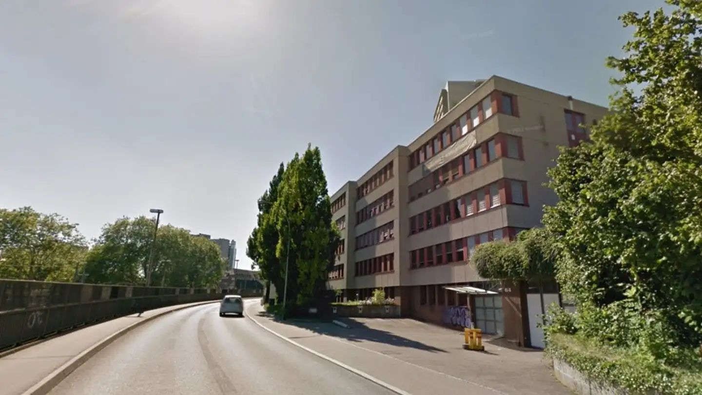 Place de parking extérieure à louer - Stadtbachstrasse 64, 3012 Bern