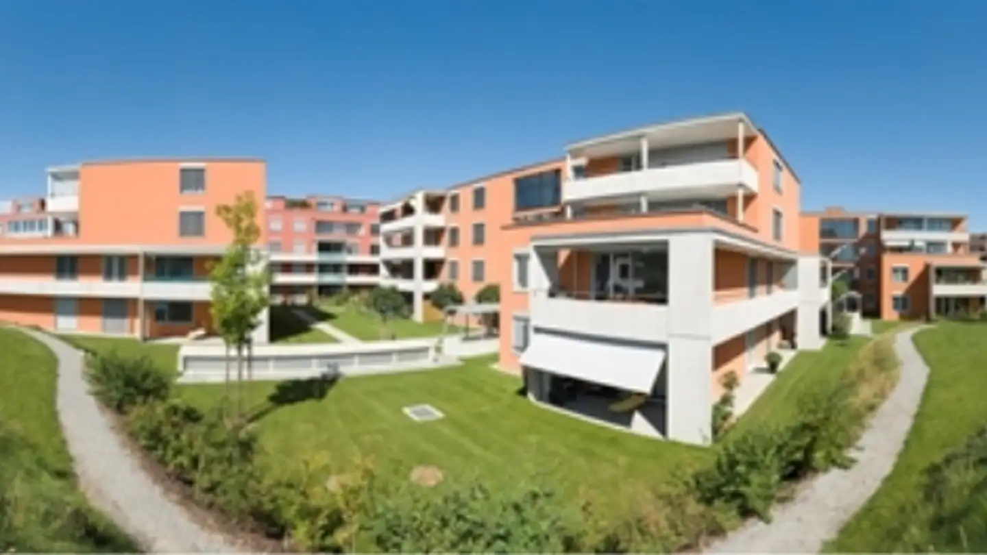 Place de parking extérieure à louer - Richterwis 2, 8303 Bassersdorf