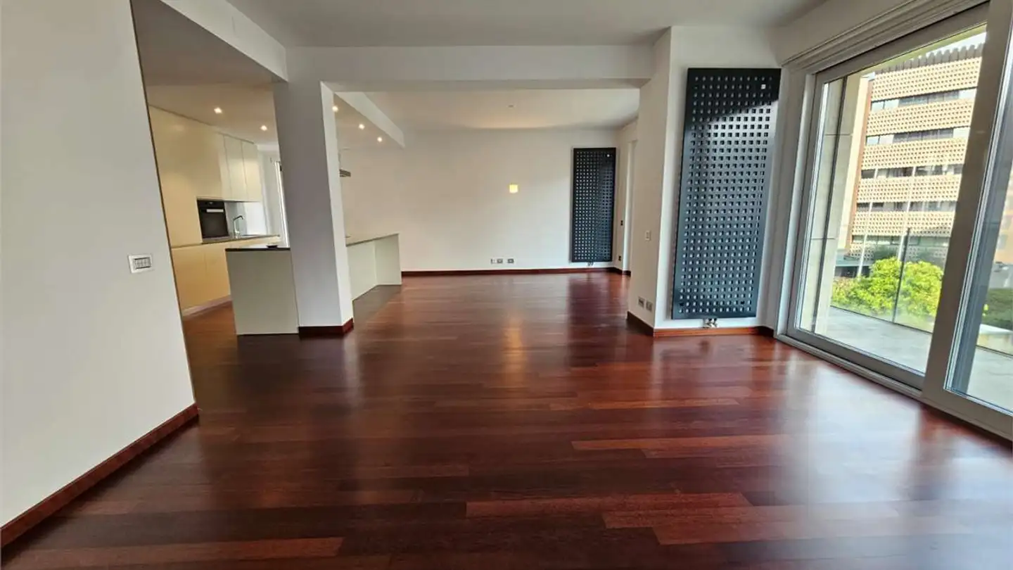 Wohnung mieten - Viale Stefano Franscini 3, 6900 Lugano
