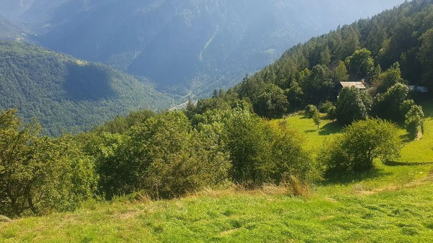 Terrain constructible à vendre - 1928 Ravoire - Photo 2