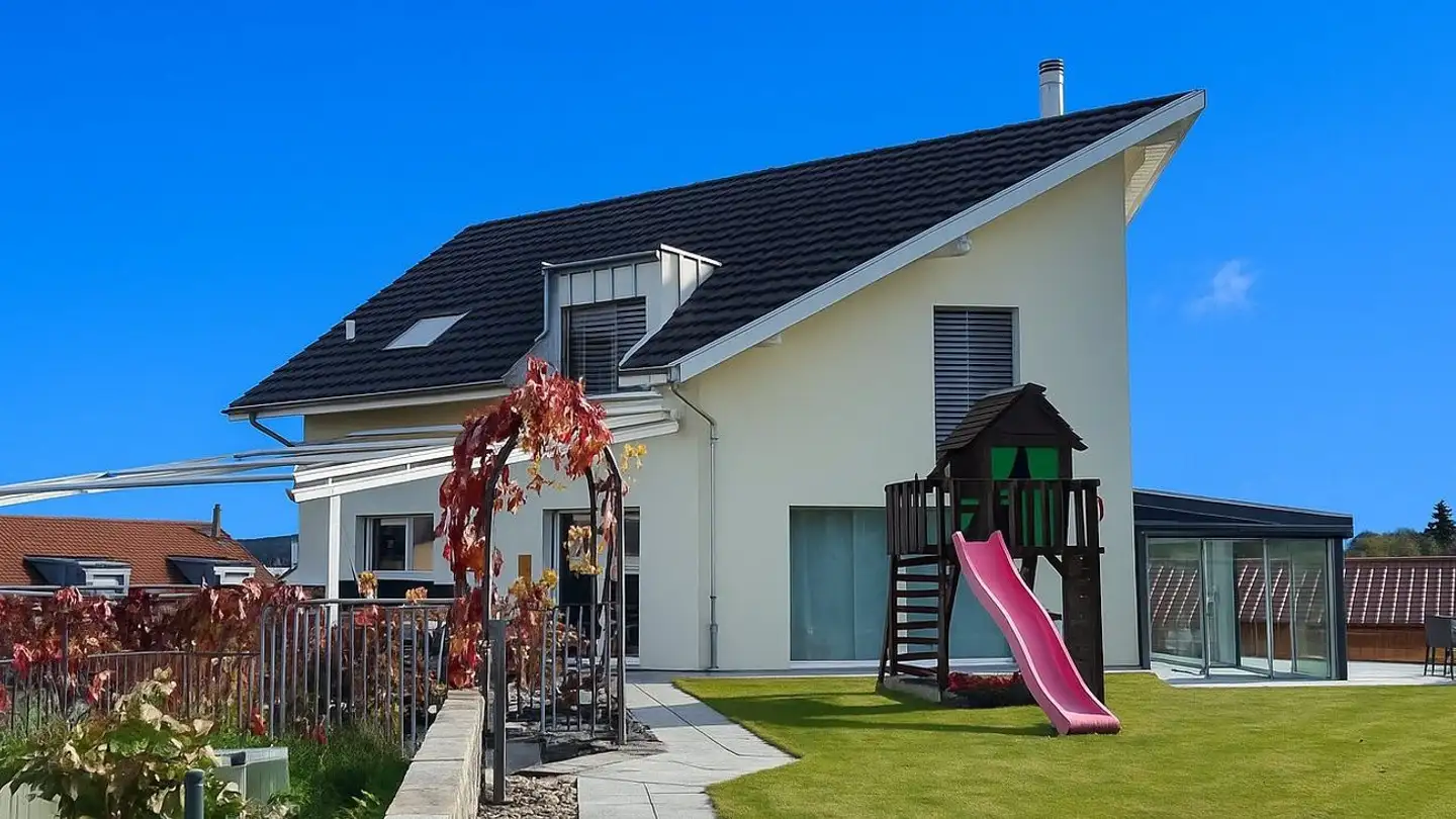 Single house for sale - Säntisweg 2, 4852 Rothrist