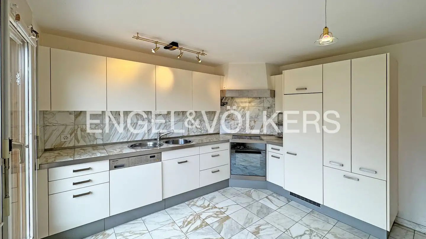 Attic flat for sale - 7203 Trimmis - Photo 3