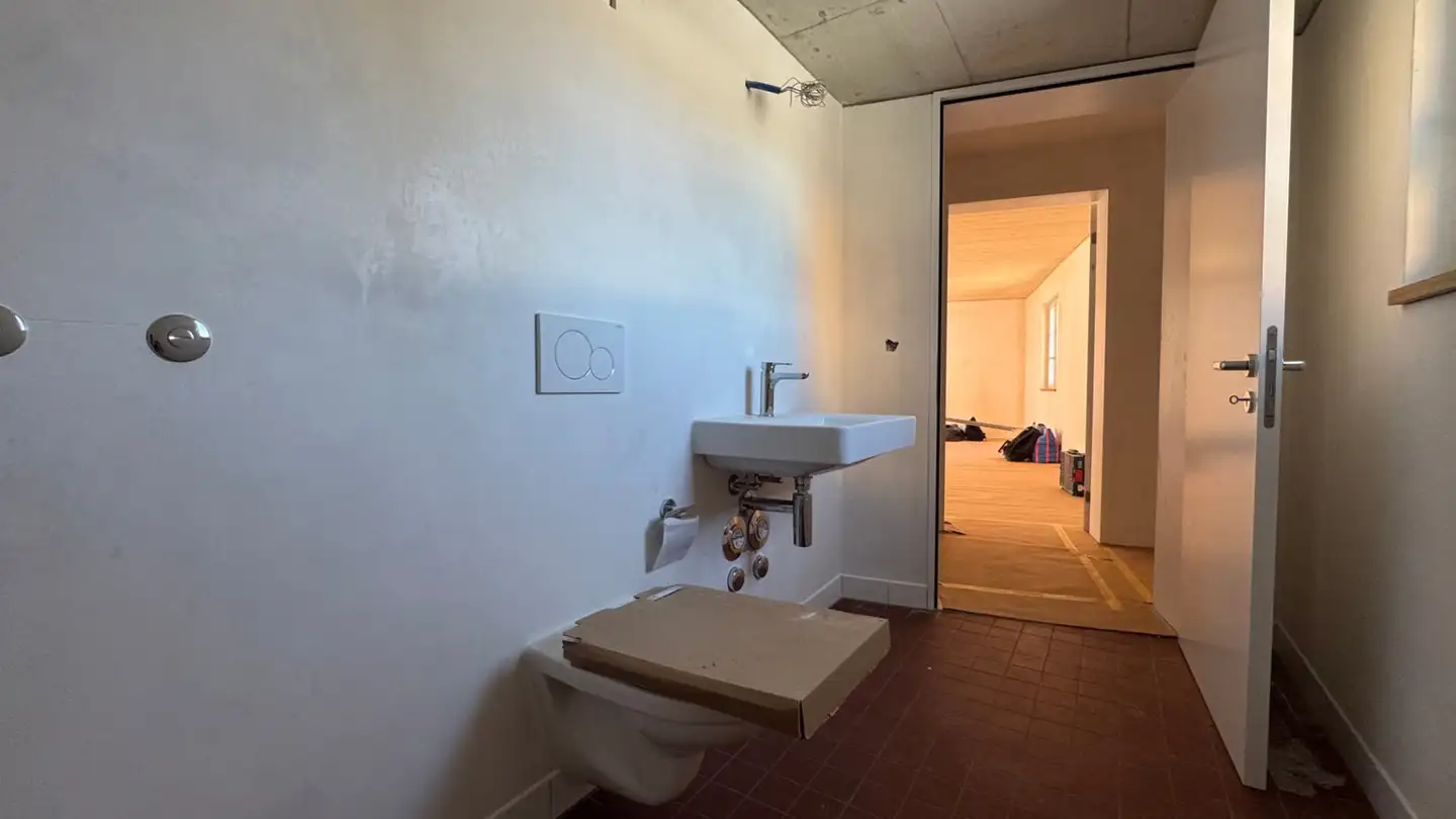 Atelier à louer - Hofwisenstrasse 6, 8155 Niederhasli - Photo 3