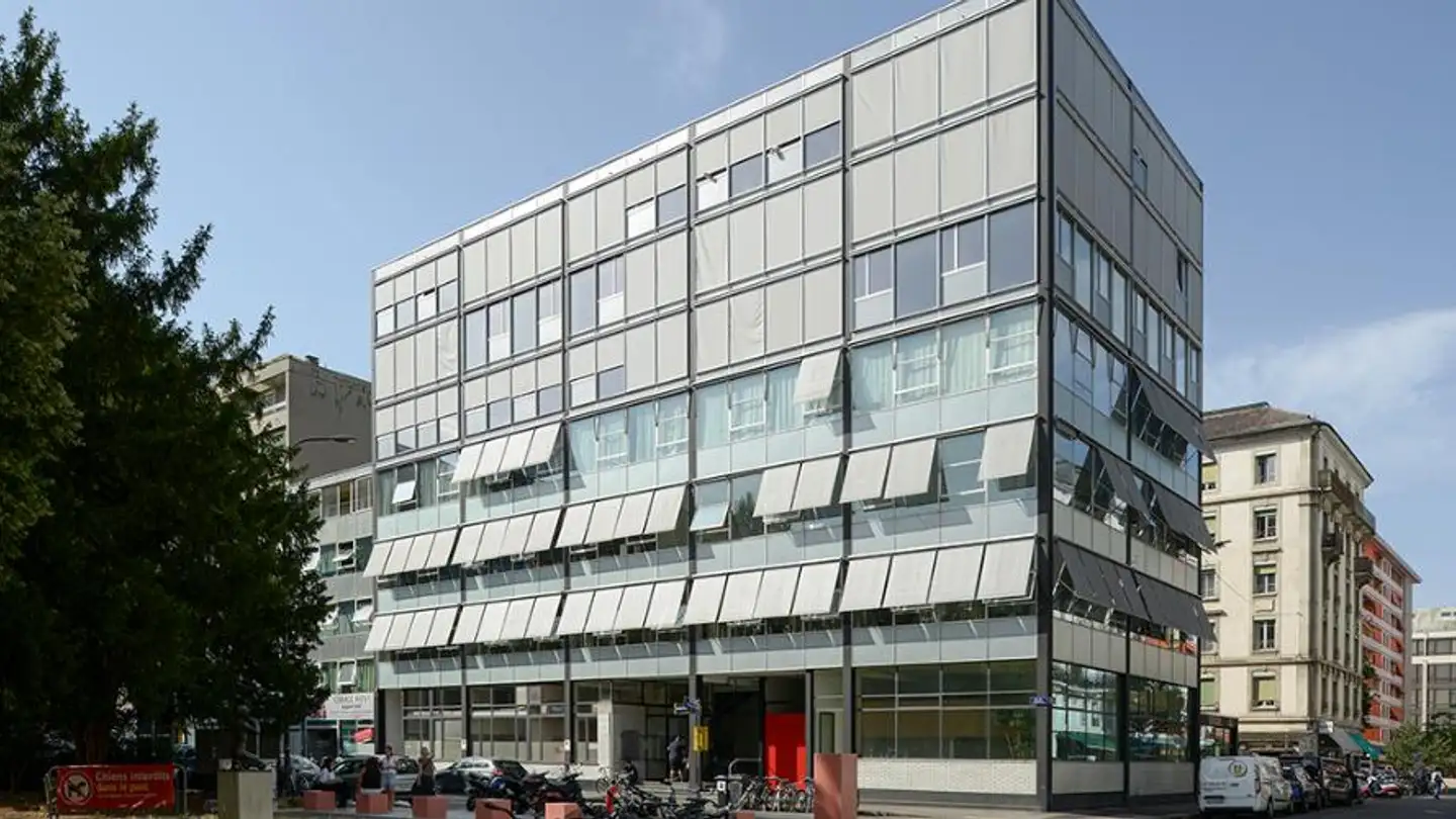Outdoor parking space for rent - Rue des Maraîchers 8, 1205 Genève - Photo 3