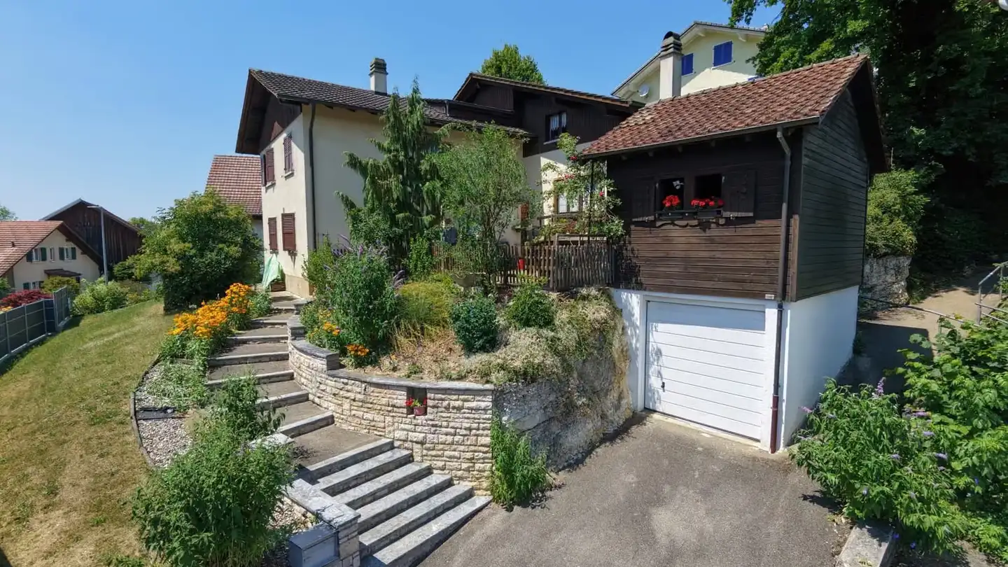 Single house for sale - 2824 Vicques