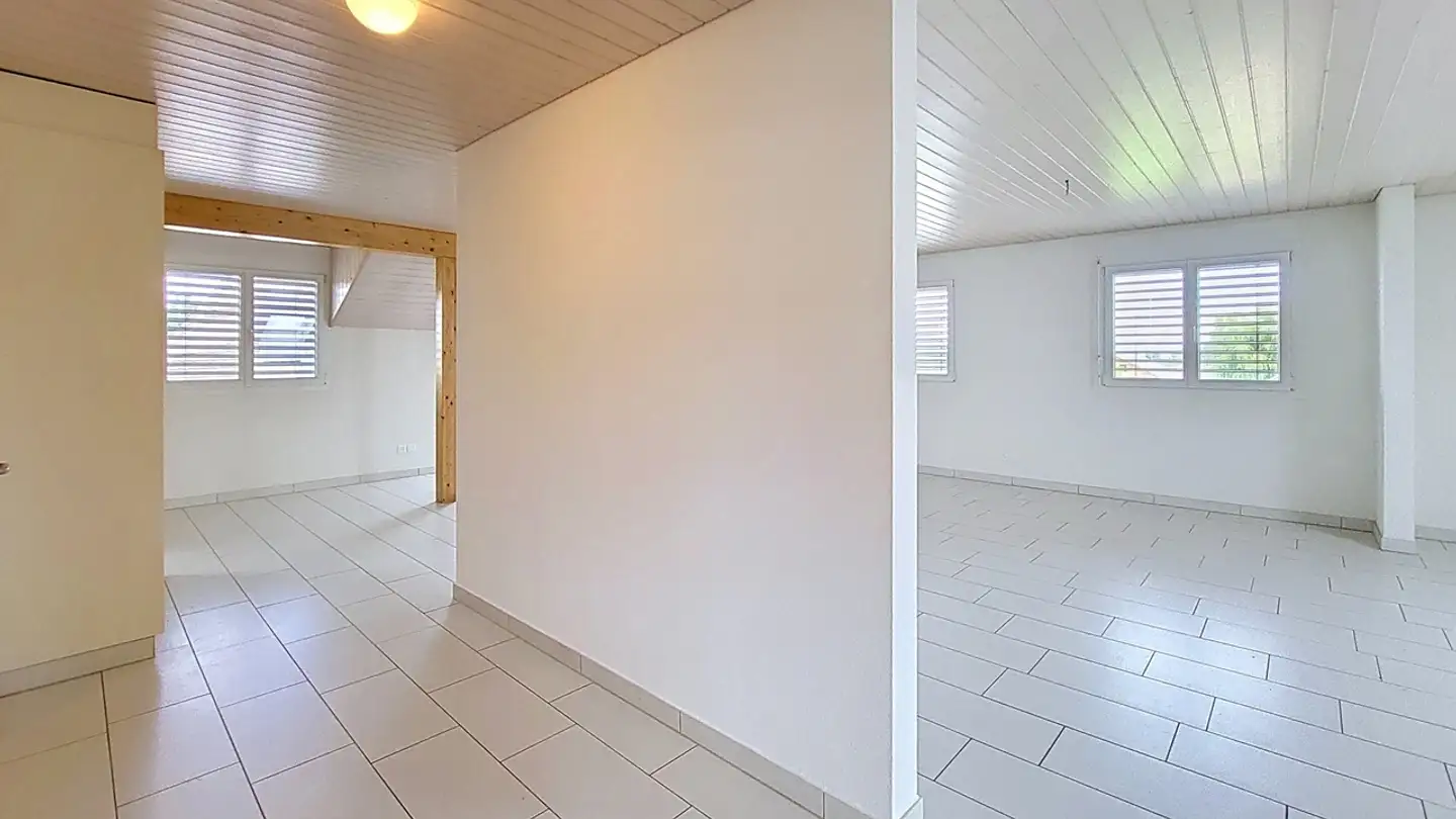 Apartment for rent - Route De La Croix 6, 1589 Chabrey - Photo 4