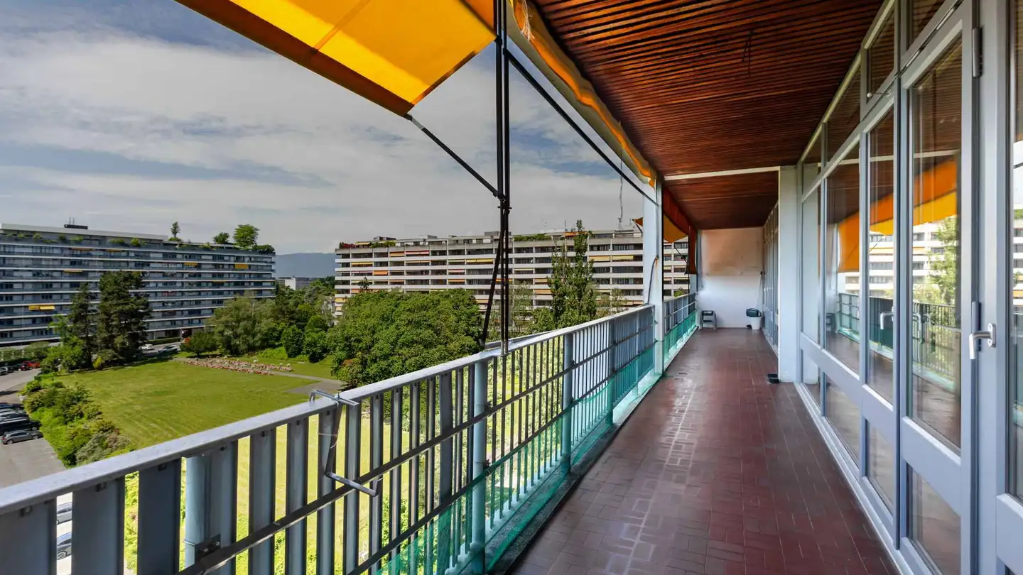 Apartment for rent - 1202 Genève - Photo 2