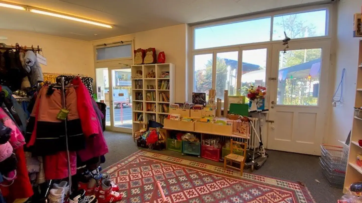 Geschäft mieten - Winterthurerstrasse 86, 8006 Zürich - Foto 2