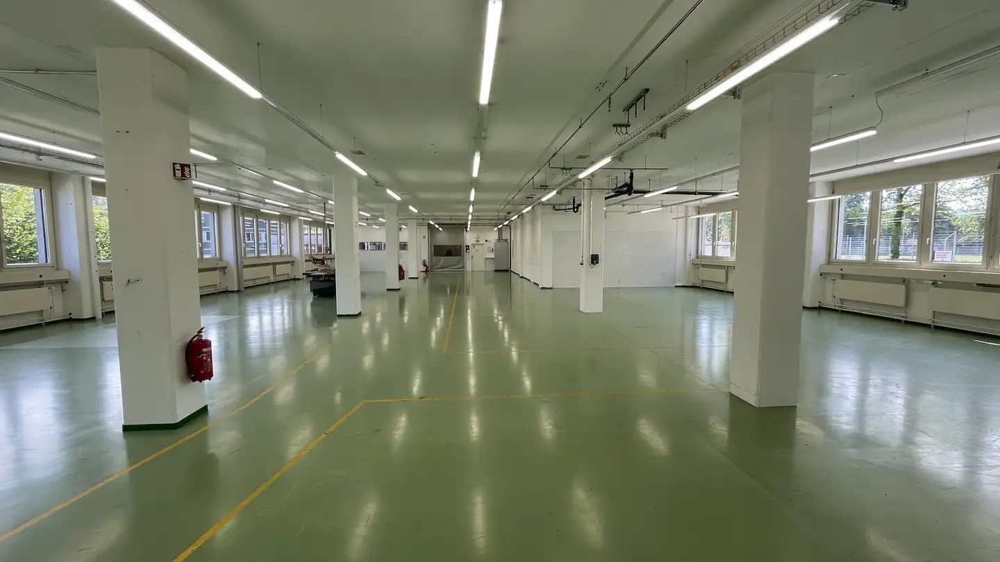 Commerciale in affitto - Heiligholzstrasse 6, 4142 Münchenstein - Foto 2