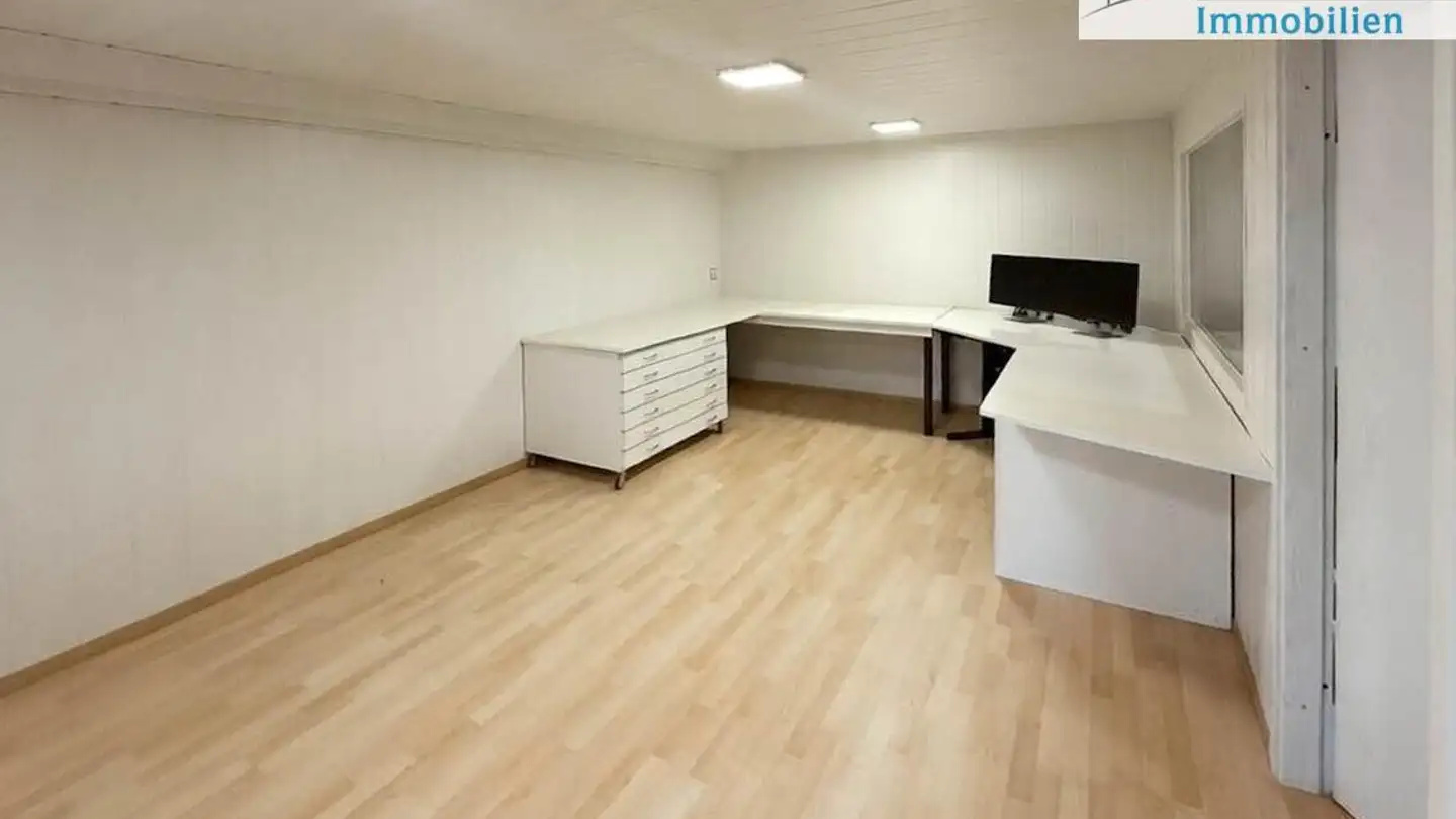 Workshop for sale - Mattenstrasse 14, 8330 Pfäffikon ZH - Photo 2