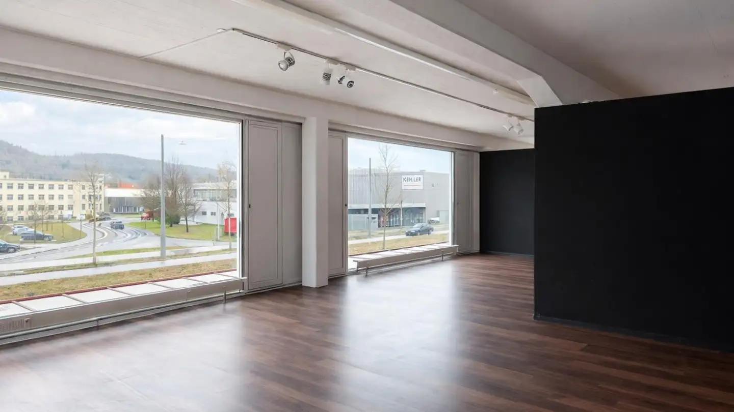 Gewerbe mieten - Güterstrasse 10, 8957 Spreitenbach