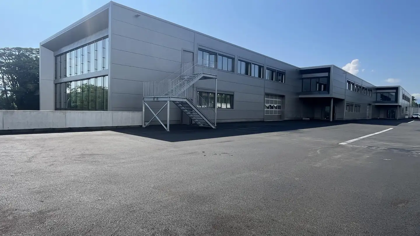 Mixed-use building for rent - Route Des Fayards 280, 1290 Versoix