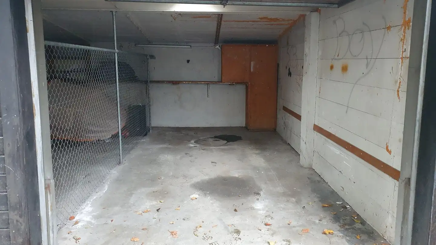 Garage singolo in affitto - Zentrum 13a, 3322 Urtenen-Schönbühl