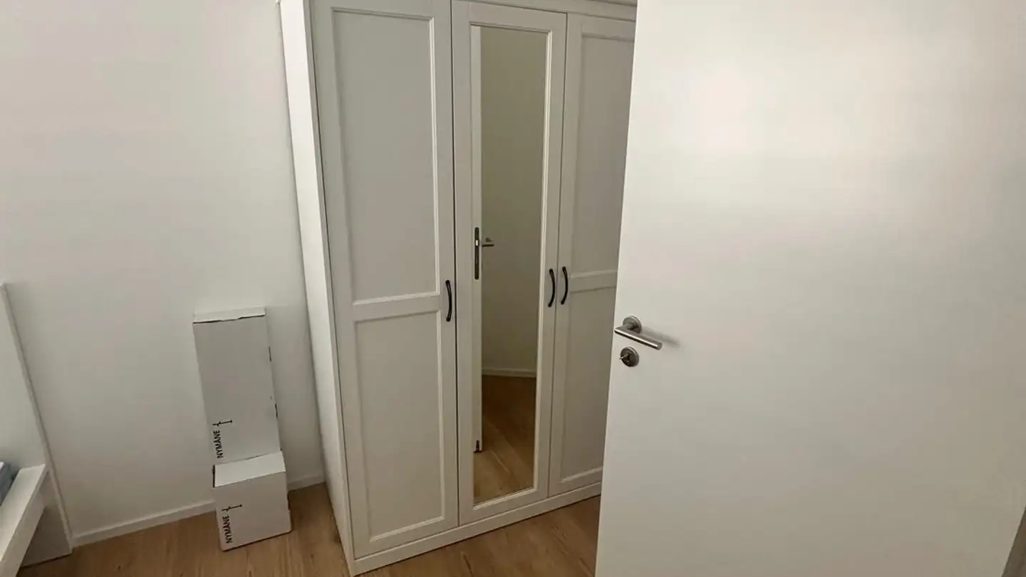 Furnished apartment for rent - Eibenstrasse 18, 8045 Zürich - Photo 2