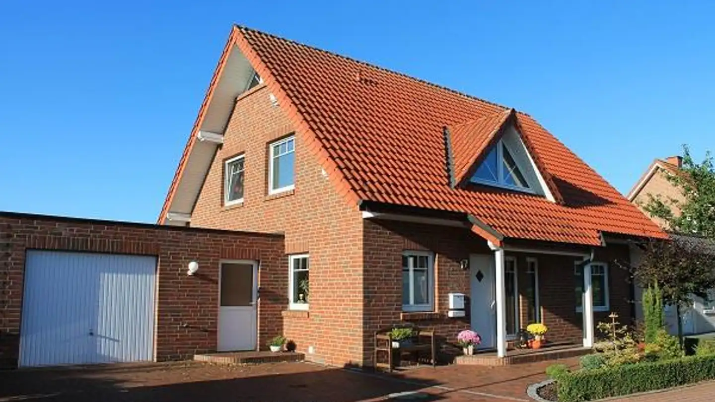 Casa bifamiliare in vendita - Allmeindstrasse, 8873 Amden