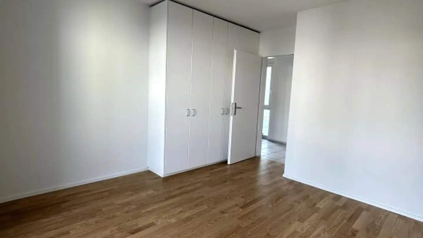Wohnung mieten - Zollhausstrasse 30, 8750 Glarus - Foto 2