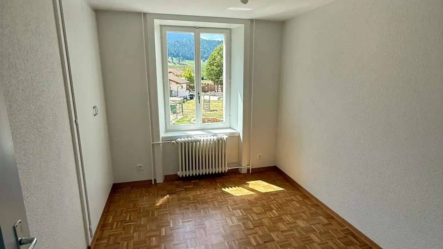 Apartment for rent - Rue De La Golaye 4, 2112 Môtiers NE - Photo 3
