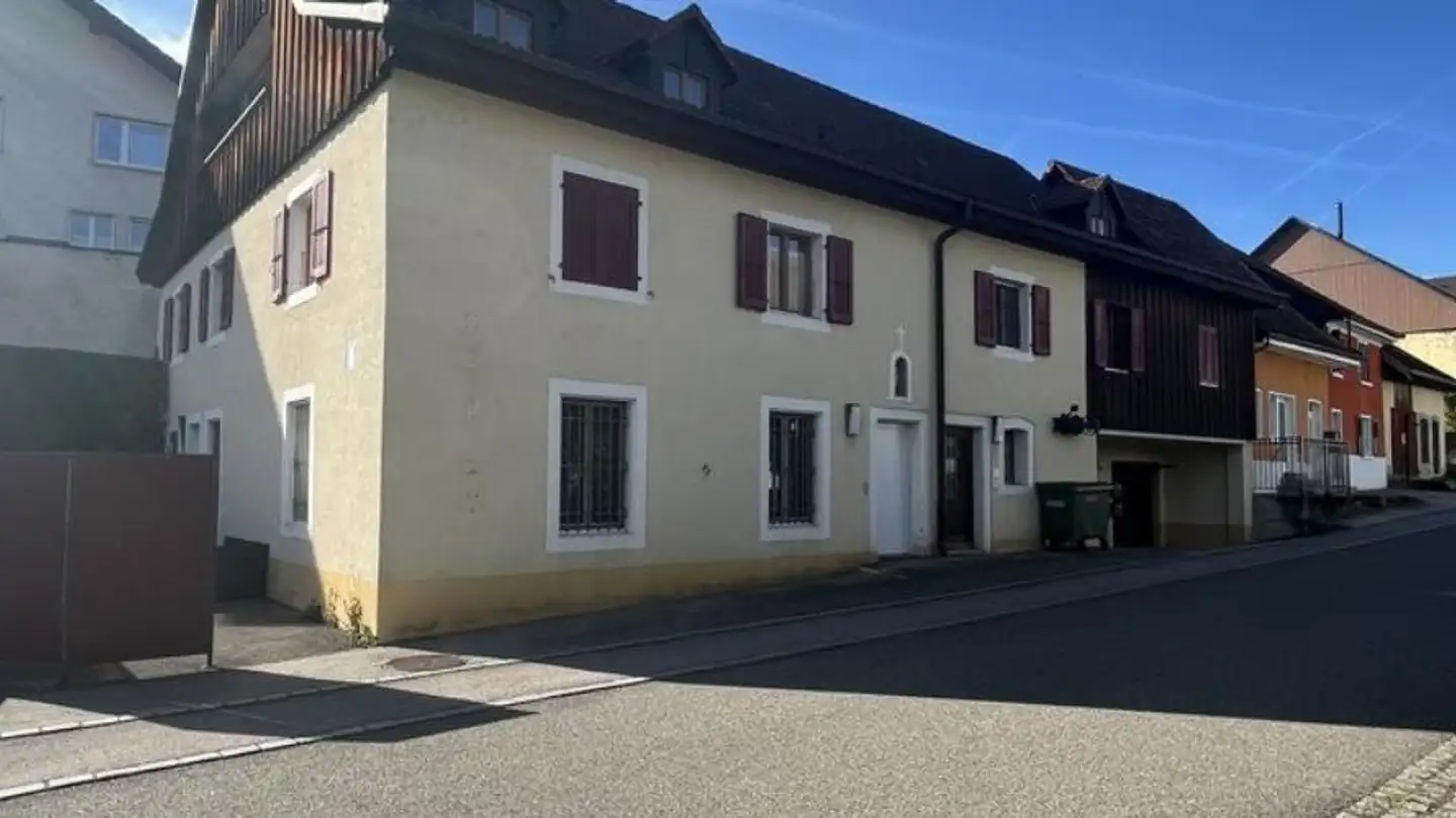 Appartamento in affitto - Rue du 23 Juin 40, 2905 Courtedoux