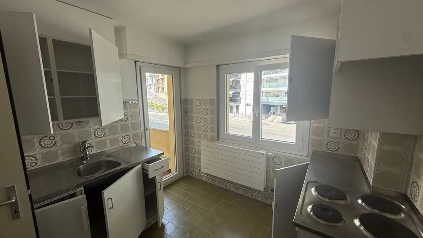Apartment for rent - Rue De La Gare 8, 1820 Veytaux - Photo 4