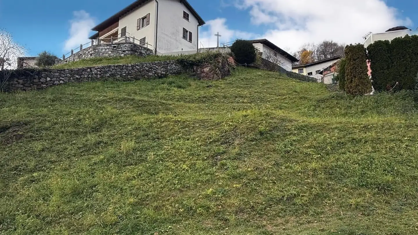 Constructible plot for sale - 6822 Arogno