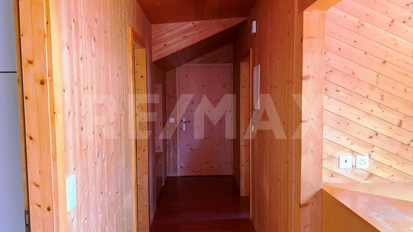 Appartement à louer - Sum Curtgins 8, 7013 Domat/Ems - Photo 3