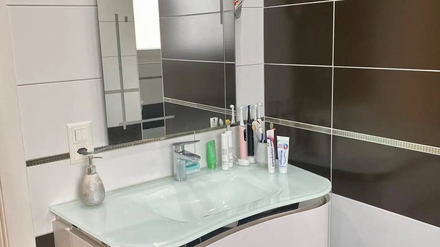 Apartment for rent - Route D'aigle 25, 1880 Bex - Photo 3