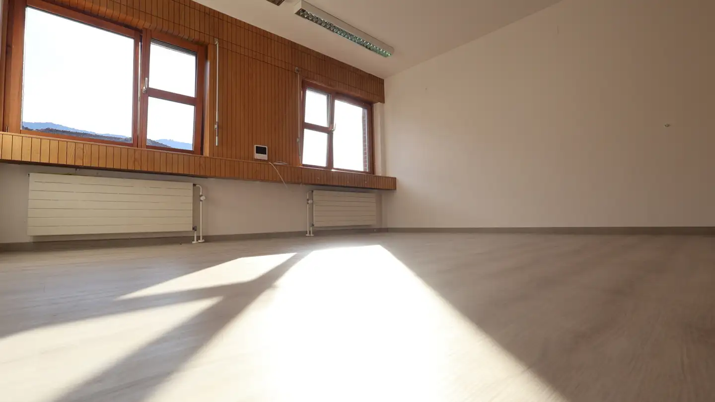 Spazio ufficio in affitto - Via Dante Alighieri 25, 6830 Chiasso - Photo 4